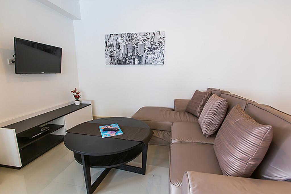 Ruamchok Ocean View Pattaya Exterior foto