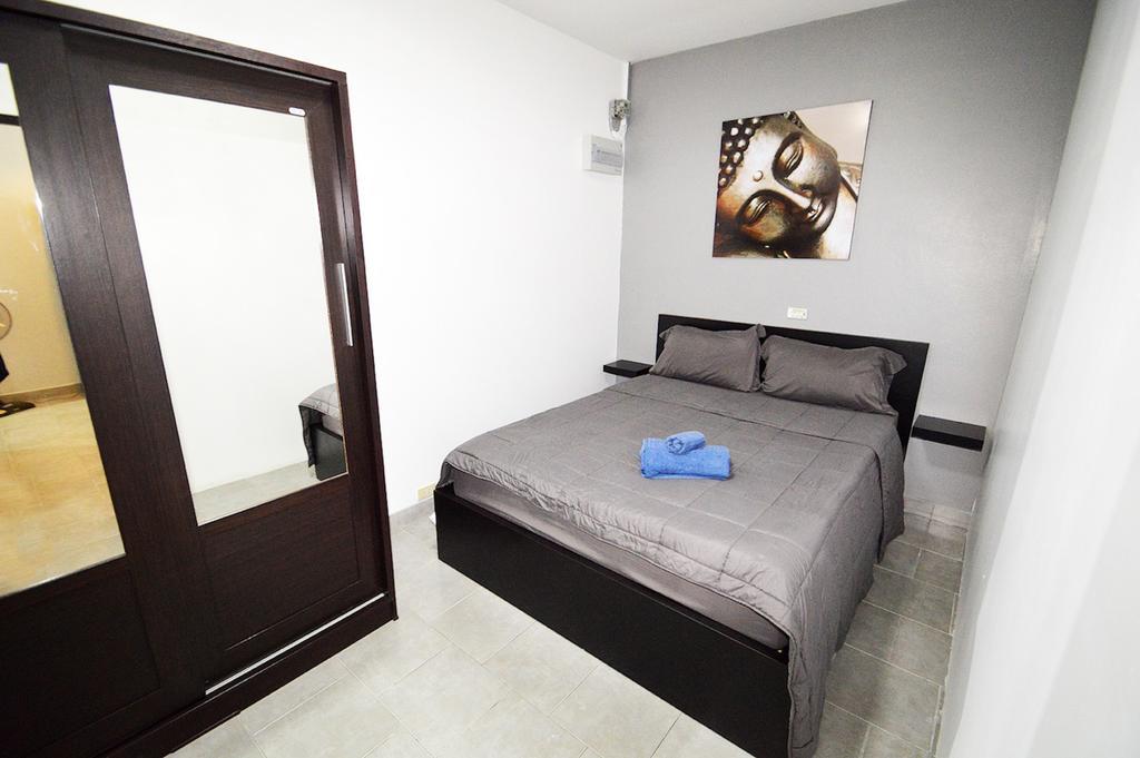 Ruamchok Ocean View Pattaya Exterior foto