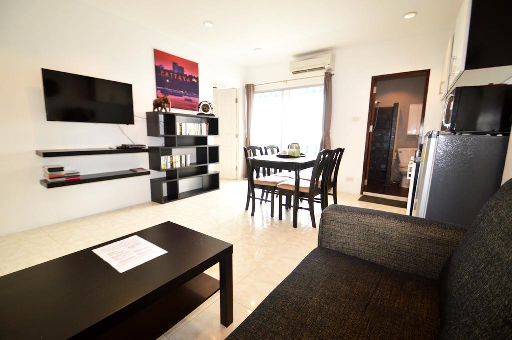 Ruamchok Ocean View Pattaya Exterior foto
