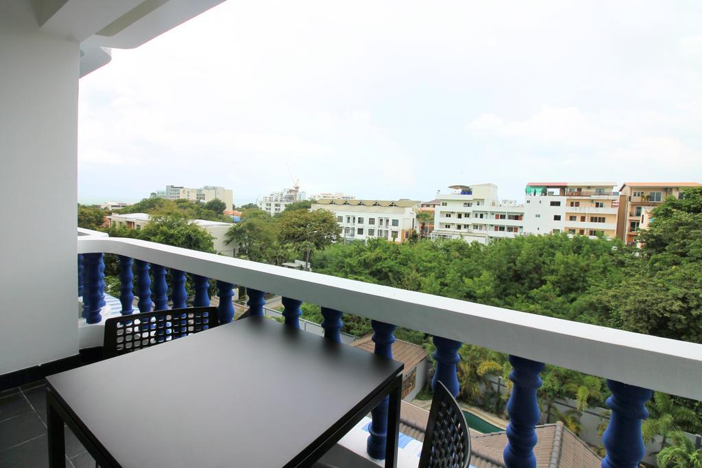 Ruamchok Ocean View Pattaya Exterior foto