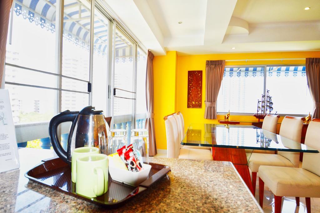Ruamchok Ocean View Pattaya Exterior foto