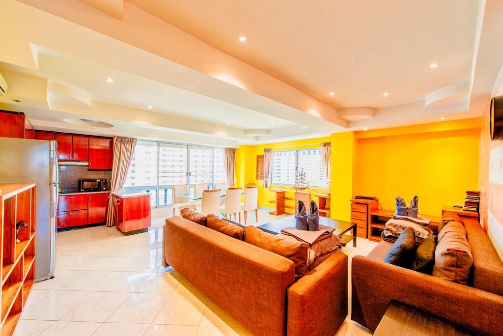 Ruamchok Ocean View Pattaya Exterior foto